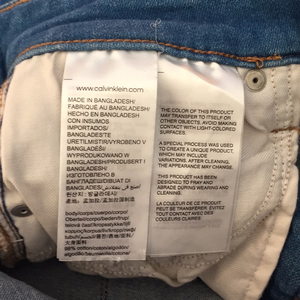 Brand New!! Calvin Klein Skinny Jeans! - Picture 10 of 12